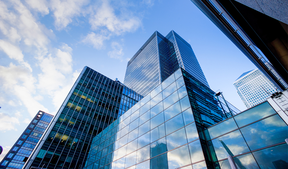 blog-post-a-shift-of-financial-institutions-toward-digital-header-img