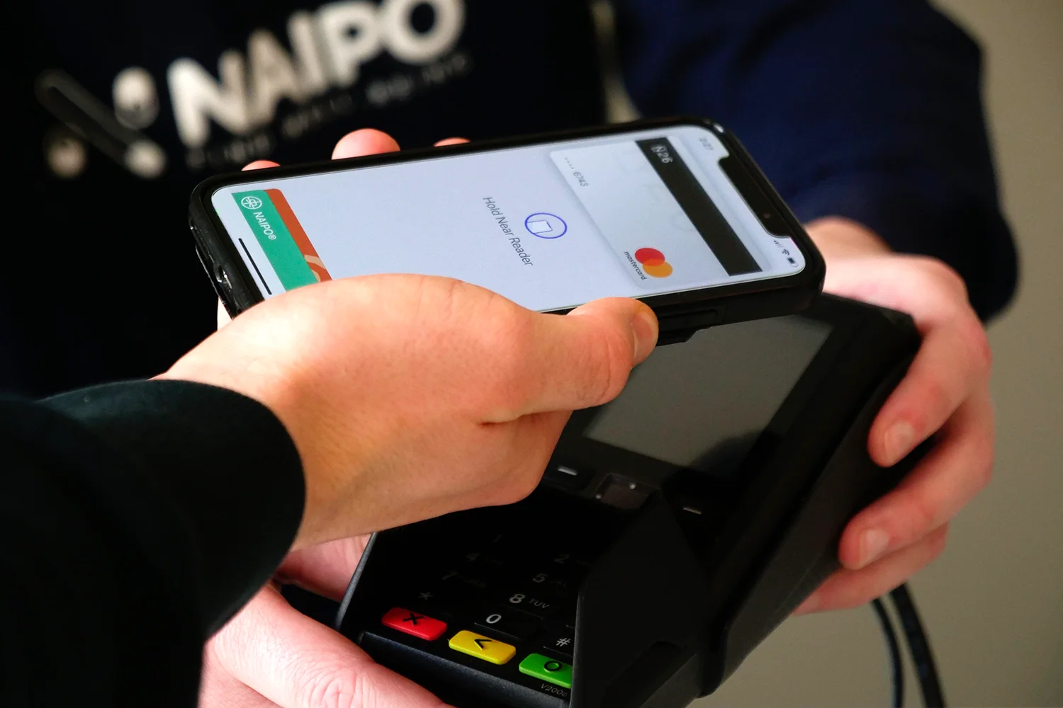 GLL Blog Navigating Cash Discounting and Surcharging in Retail 1500p